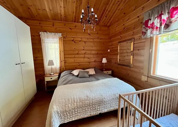 Kukka , Laatulomat Дом отдыха *