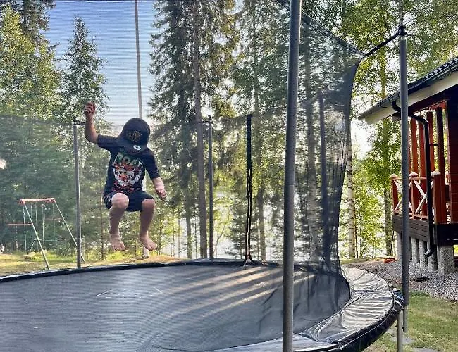 Kukka , Laatulomat Juva